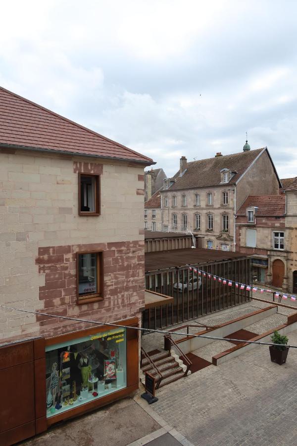 * La Tour : Vue Imprenable Sur La Ville * Luxeuil-les-Bains Exterior foto